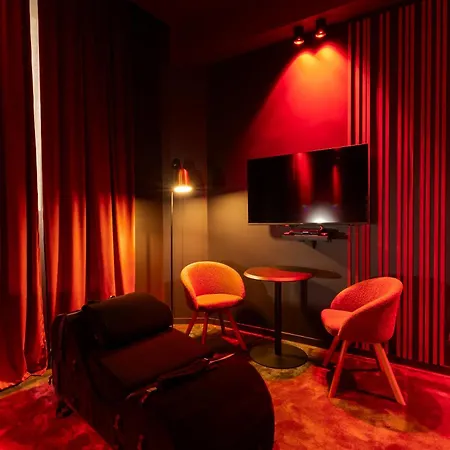 Evasion Intime : De Luxe A Apartment
